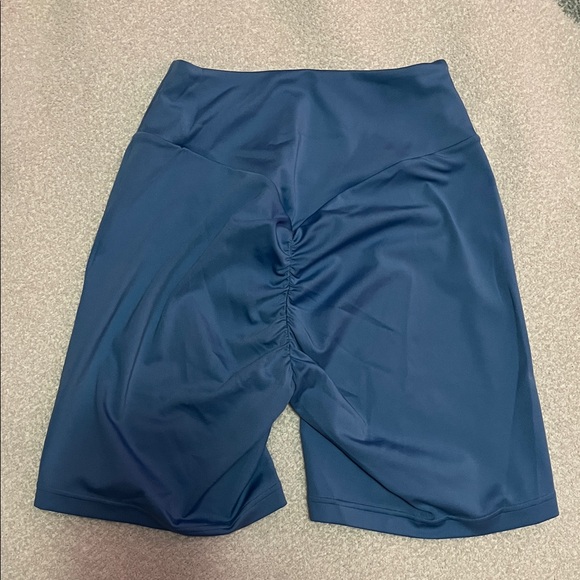 Combo Black and Coastal Blue Gymshark GS Power Shorts - Picture 5 of 7